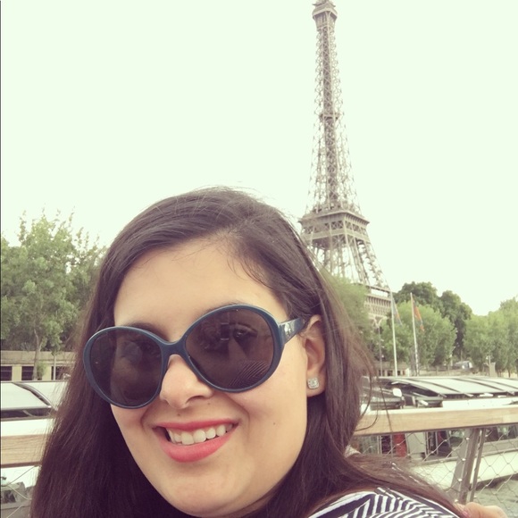 Meet your Posher, Victoria - Picture 3 of 3